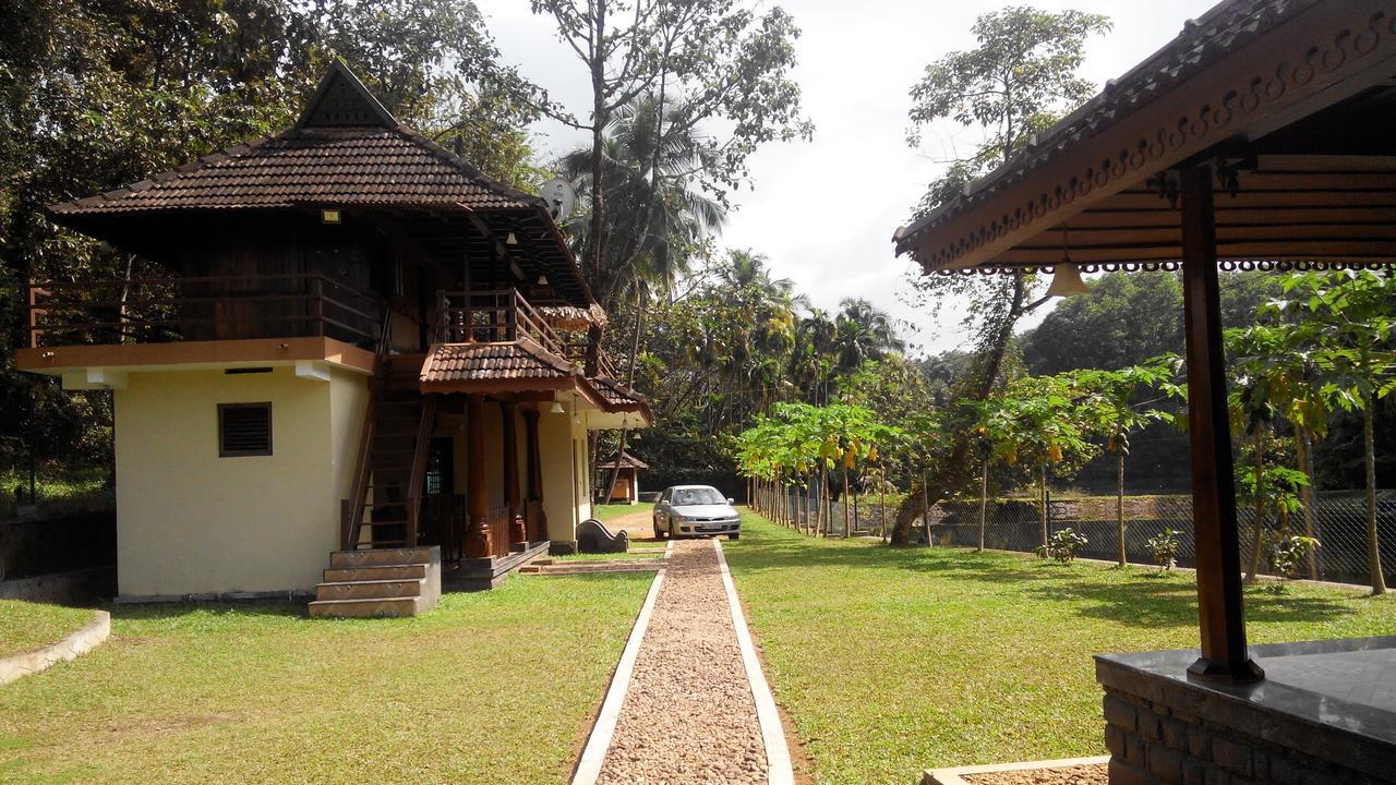 7Th Heaven Resorts Kochi Eksteriør bilde