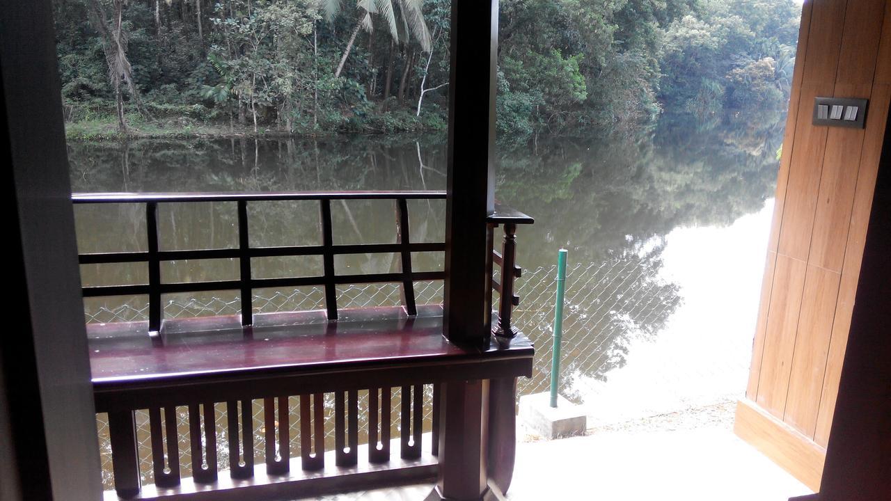 7Th Heaven Resorts Kochi Rom bilde